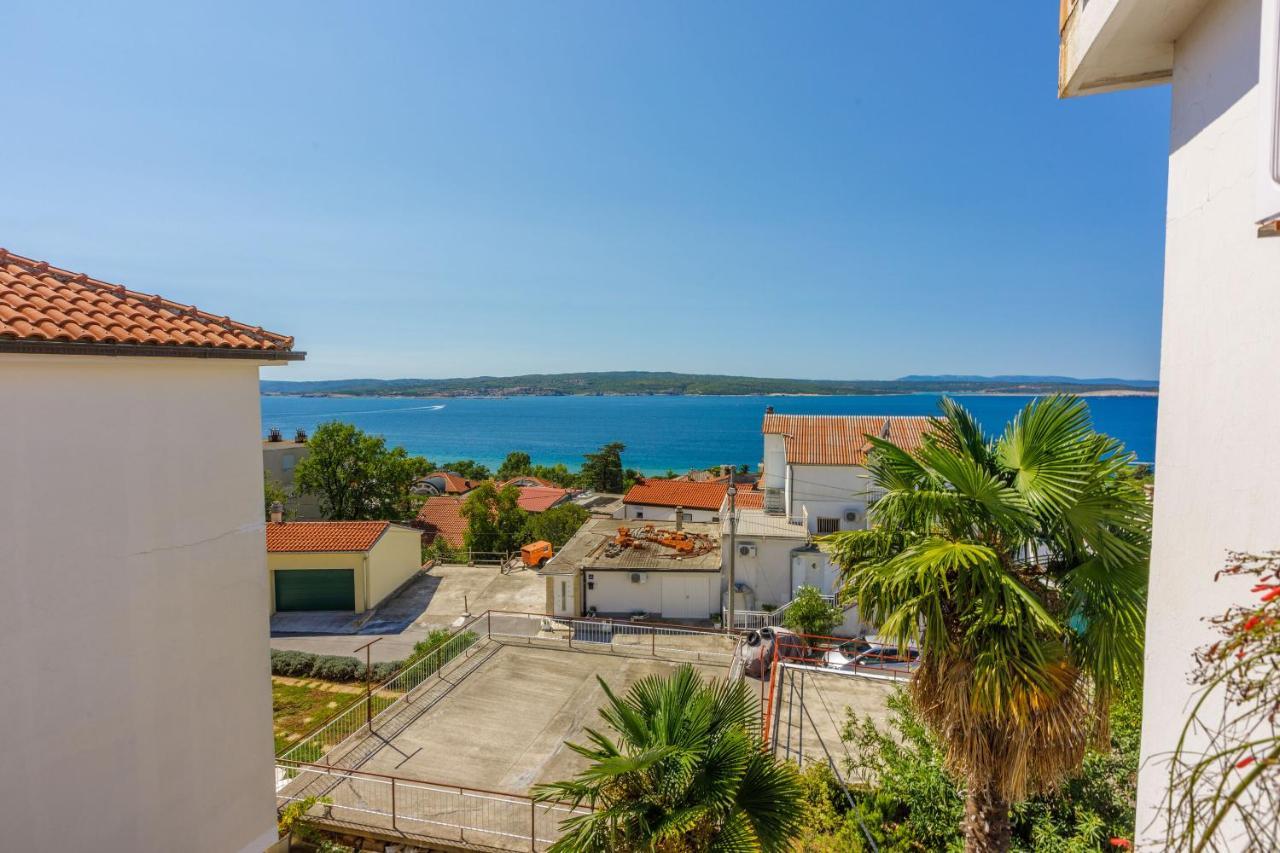 Apartment Antic S Crikvenica Bagian luar foto