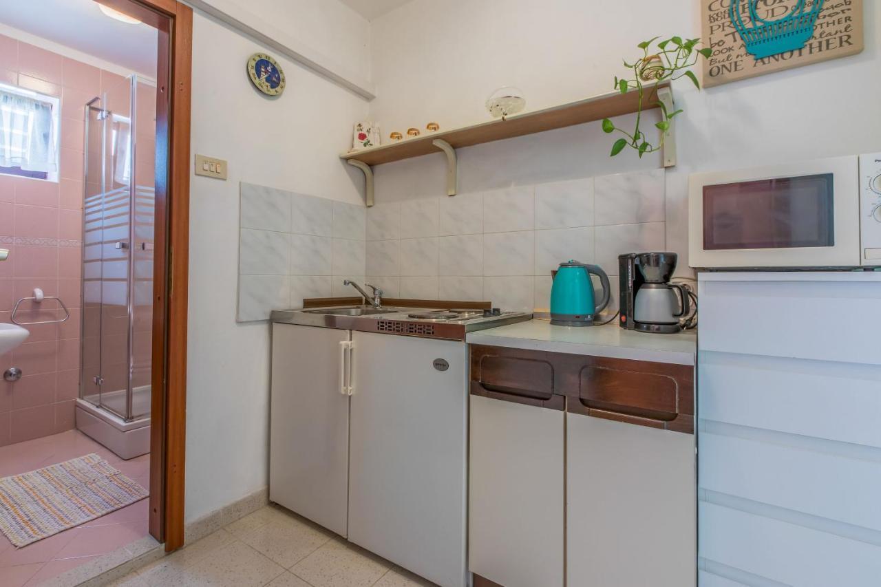 Apartment Antic S Crikvenica Bagian luar foto